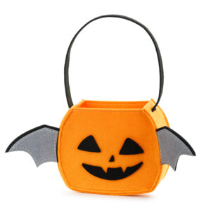 Sac citrouille avec ailes en feutre, pratique pour bonbons Halloween. Taille 35 x 18 x 8 cm, léger et mignon pour enfants.